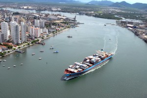Edital prevê manutenção na profundidade do canal de acesso do porto de Santos (Foto: divulgação Codesp).